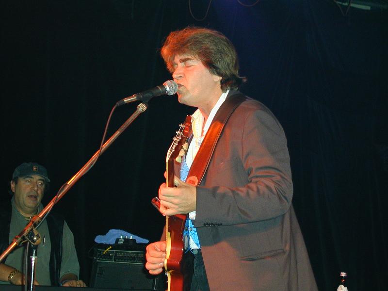 MickTaylor2000-10-21SudhausTubingenGemany (1).jpg